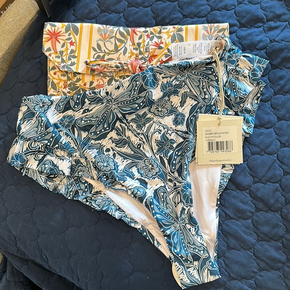 NWT Medium Agua Bendita libuelulas Noche Swim bottoms - Picture 1 of 2